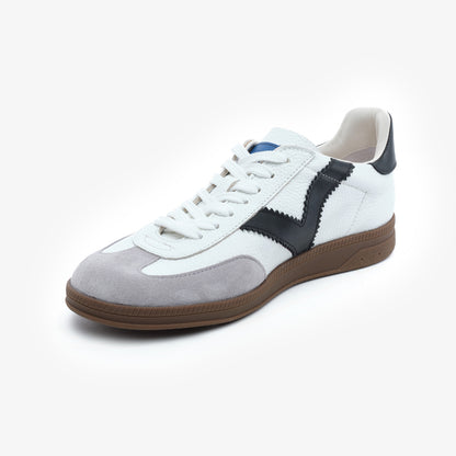 5Y1SA18270 Sneaker