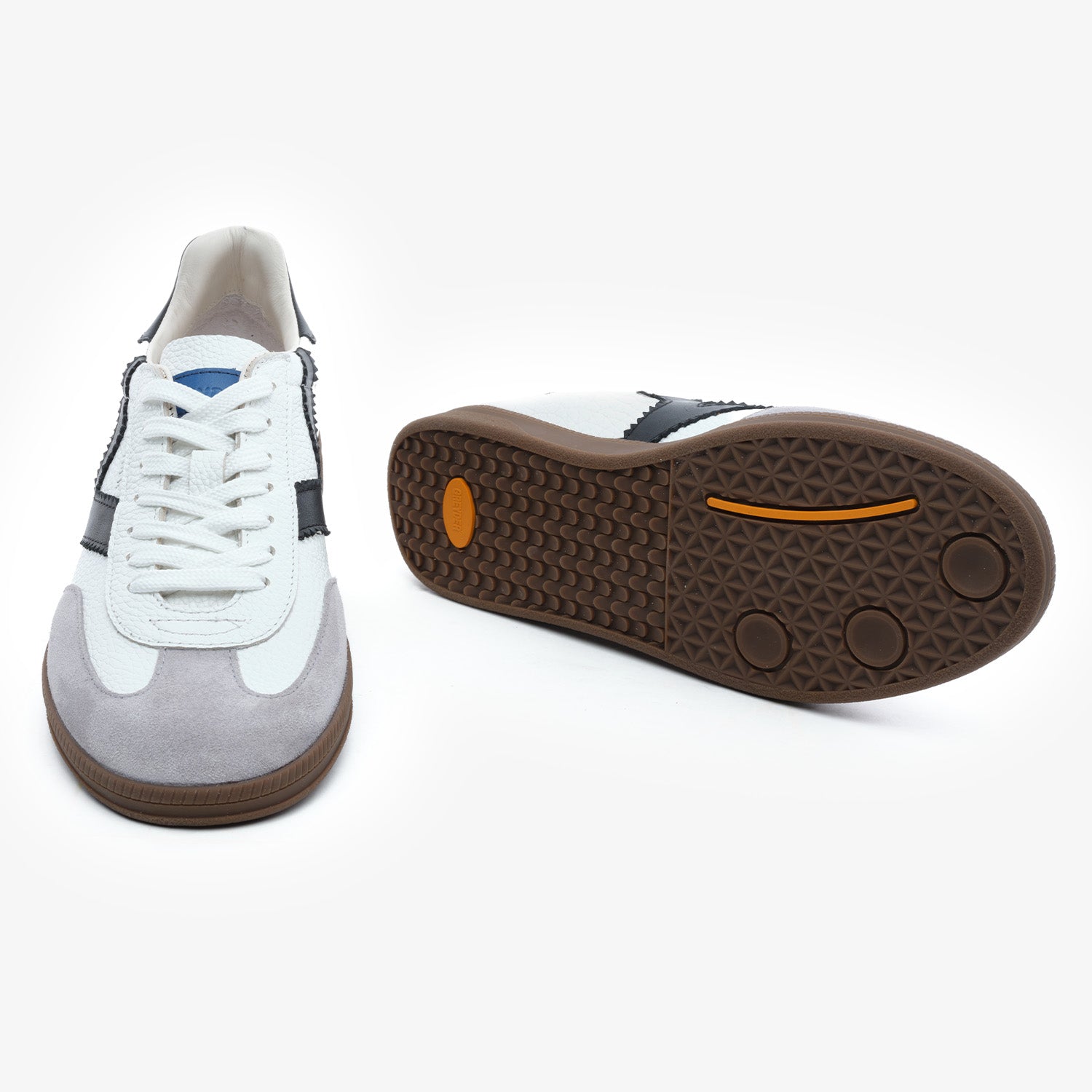 5Y1SA18270 Sneaker